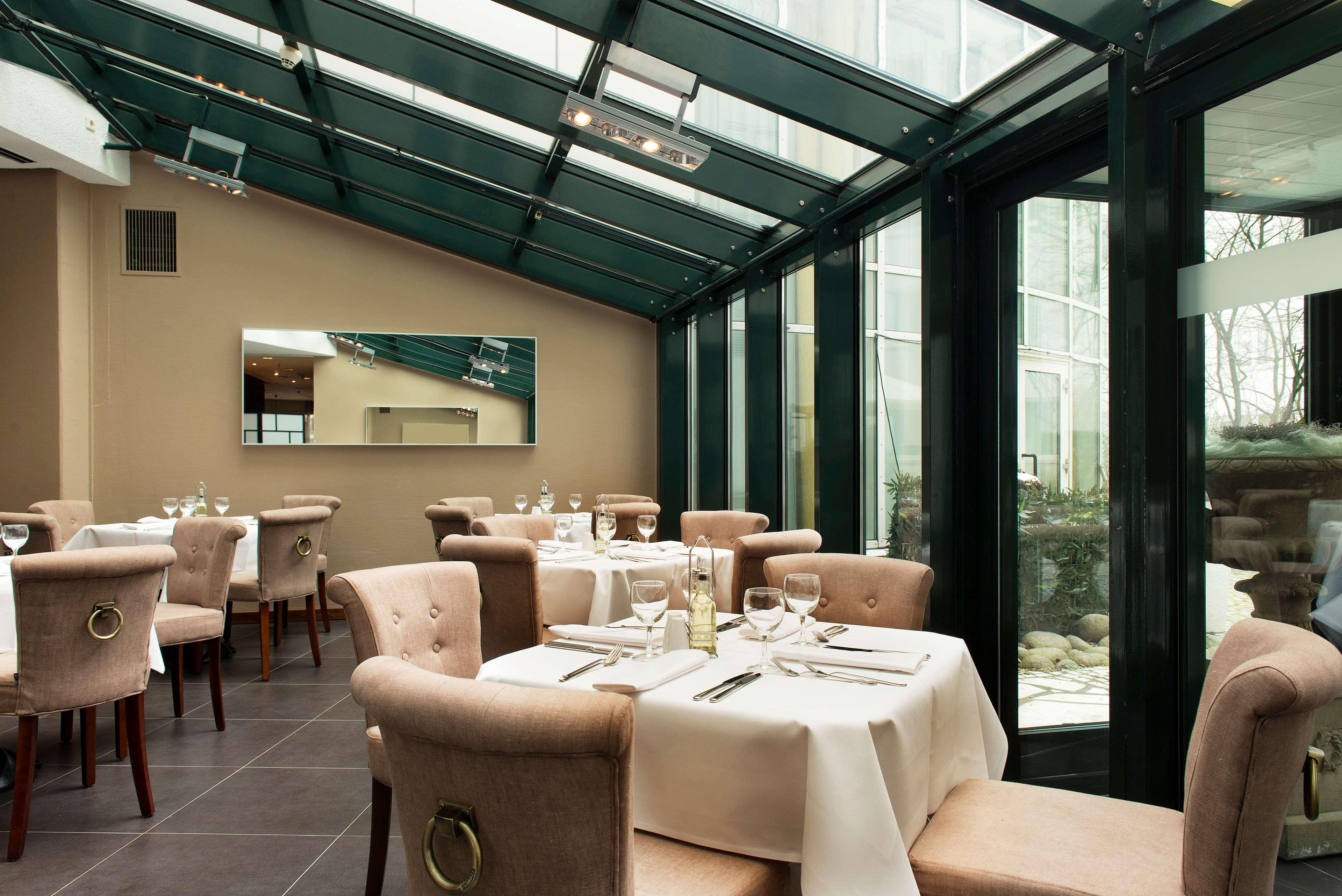 Wyndham Atrium
